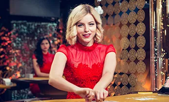 Các trò chơi bài bàn cổ điển như Poker, Roulette, Baccarat